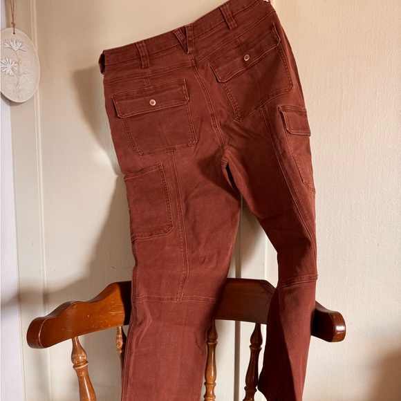 Duluth Trading Co Straight Leg Jeans in Rust - Picture 3 of 5